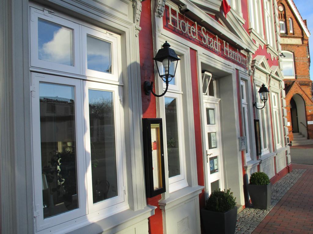 Hotel Stadt Hamburg Heiligenhafen Exterior foto